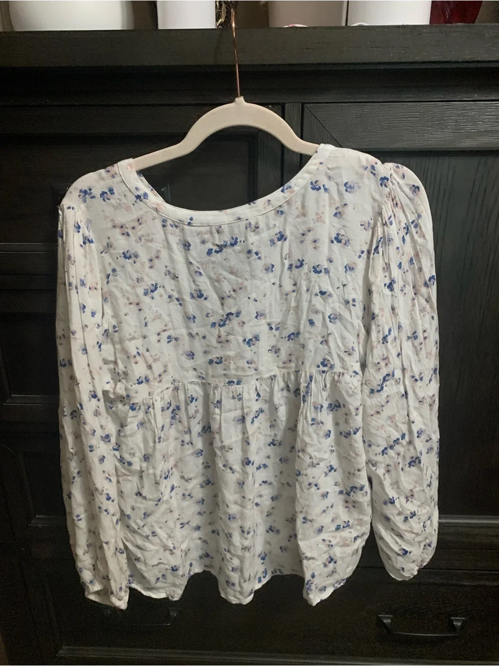 Lucky Brand White Light Blue Floral V-Neck Peasant Blouse
